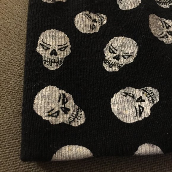 Baby Skull Knit Hat - Picture 2 of 2